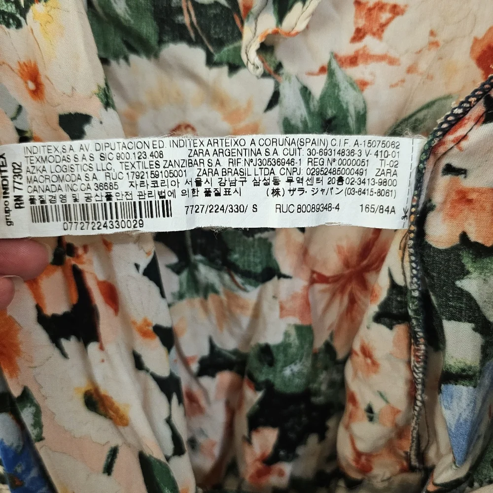 Zara | Floral V-Neck Wrap Top - Picture 8 of 8